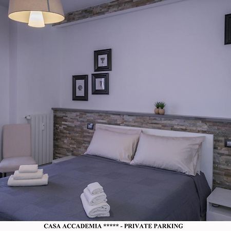 Elegante Casa Accademia ***** - Private Parking Livorno Exterior photo
